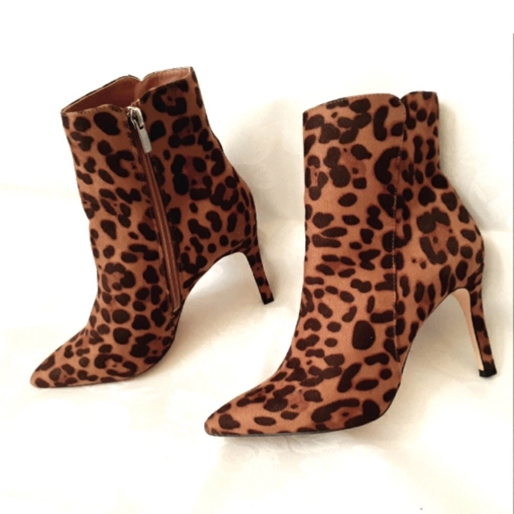 London Rebel Leopard Print Pointed Toe Ankle Boots - Size 7.5